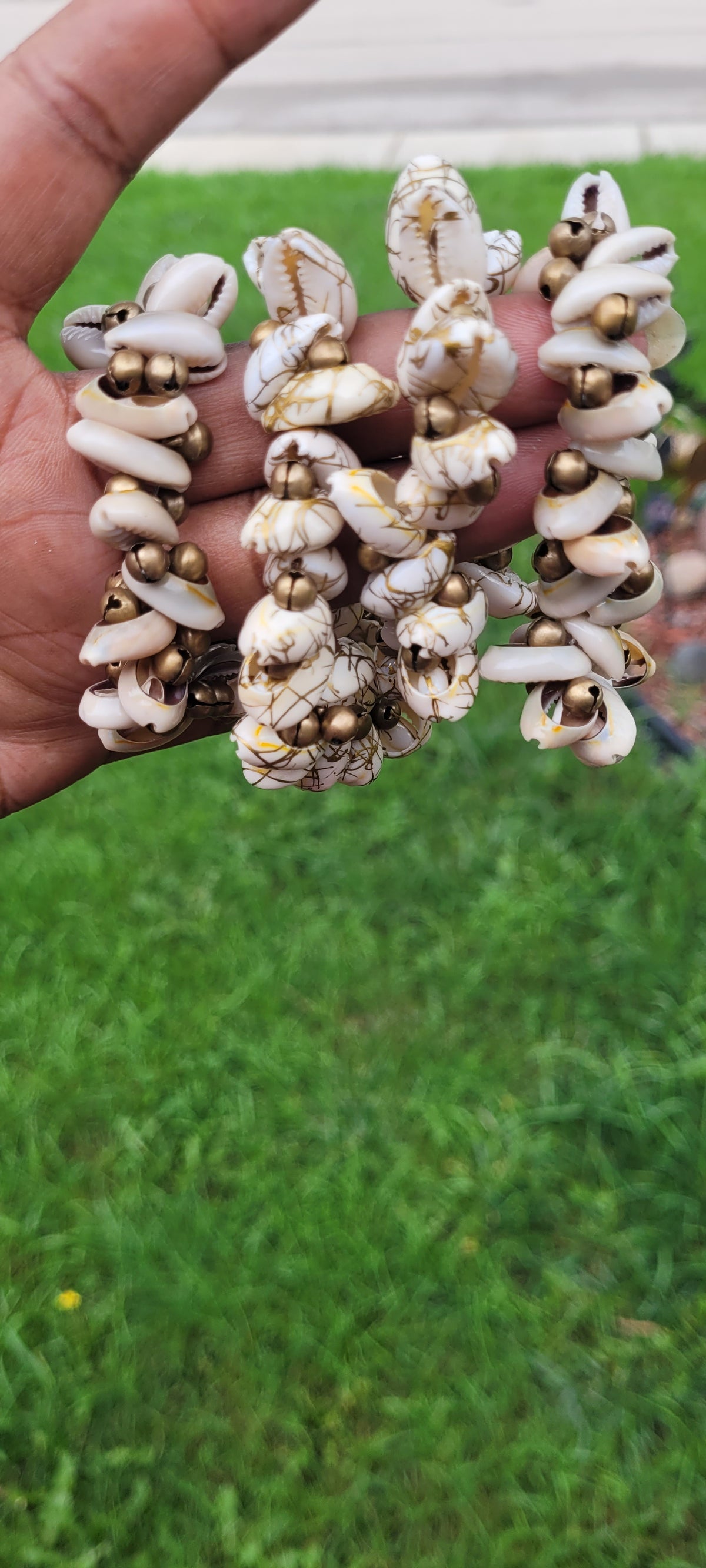 Cowire shell braclet w jingle bells