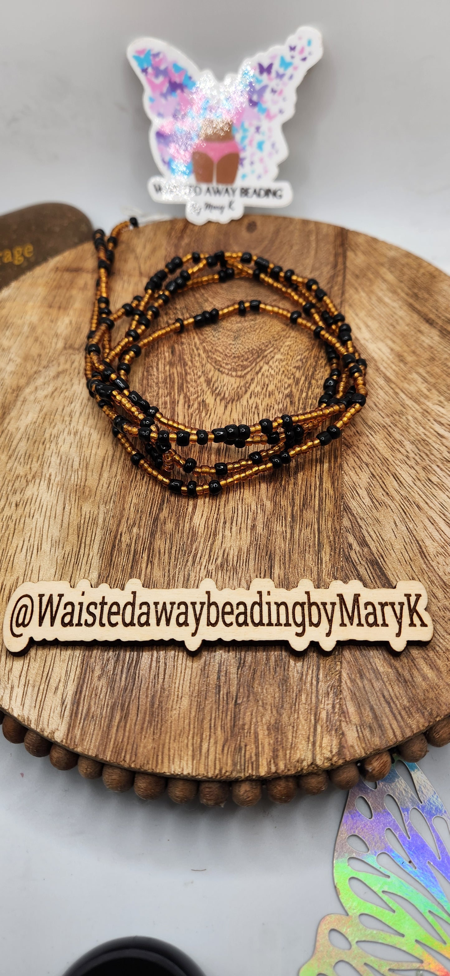 Black and gold traditional tie one