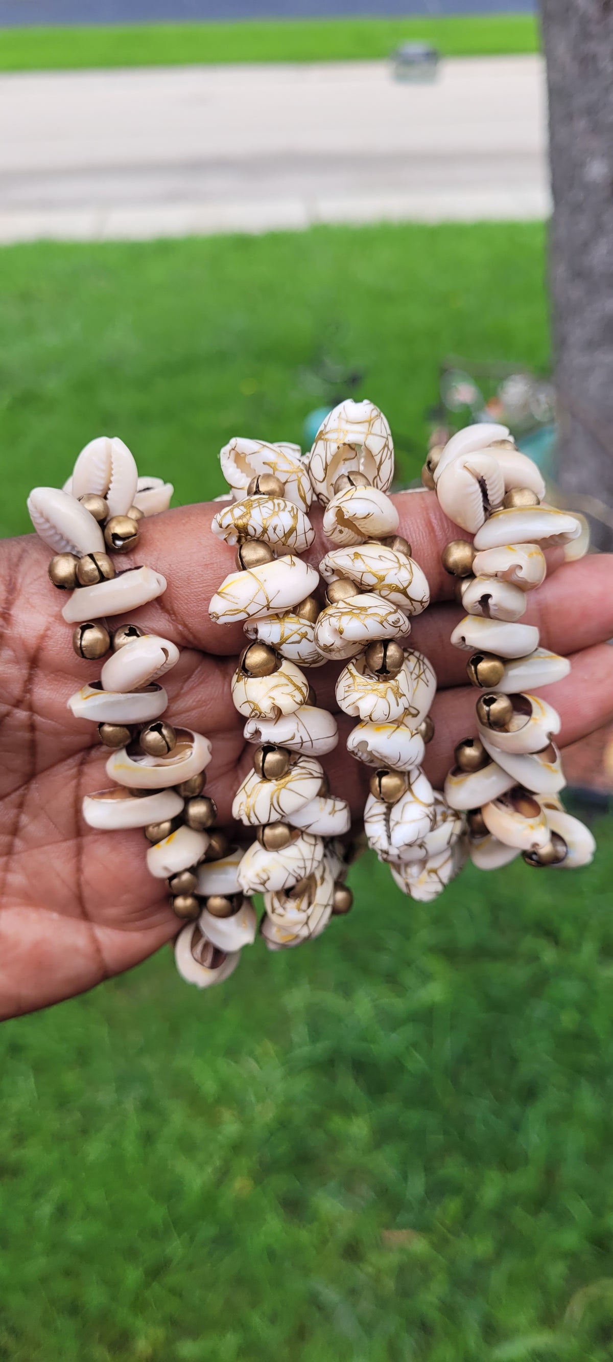 Cowire shell braclet w jingle bells